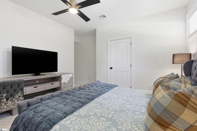 244 Chancellors Park Court, Simpsonville, SC 29681