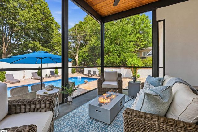 244 Chancellors Park Court, Simpsonville, SC 29681