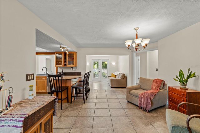 3153 CARLOS DRIVE, Dunedin, FL 34698