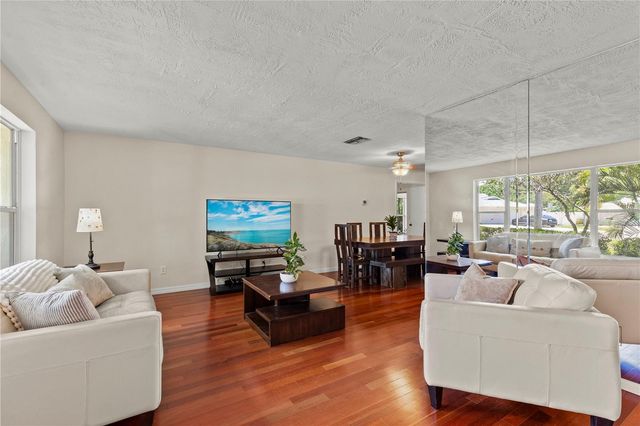 3153 CARLOS DRIVE, Dunedin, FL 34698