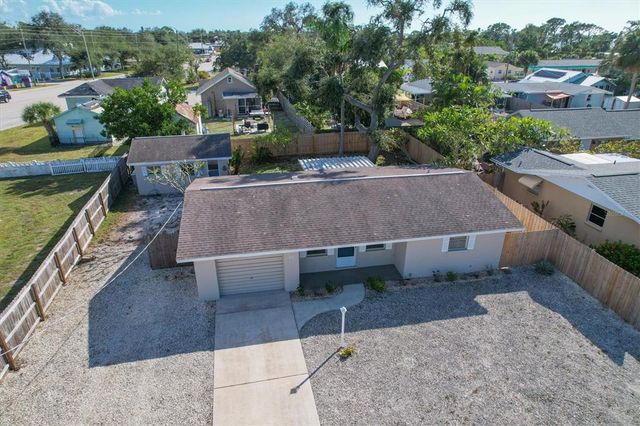25 1ST AVENUE, Englewood, FL 34223
