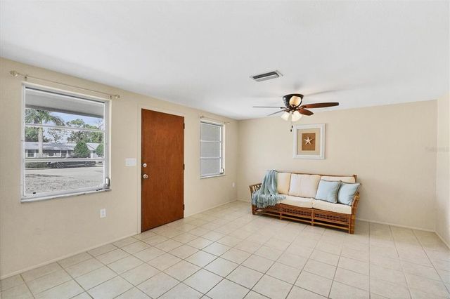 25 1ST AVENUE, Englewood, FL 34223