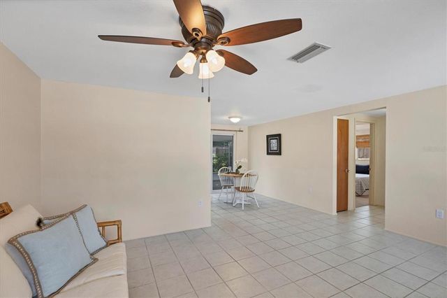 25 1ST AVENUE, Englewood, FL 34223