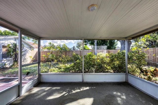 25 1ST AVENUE, Englewood, FL 34223