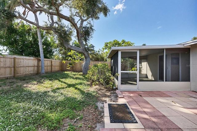 25 1ST AVENUE, Englewood, FL 34223