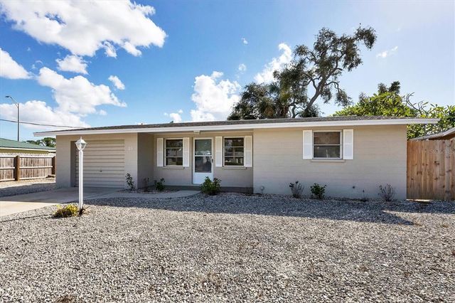 25 1ST AVENUE, Englewood, FL 34223