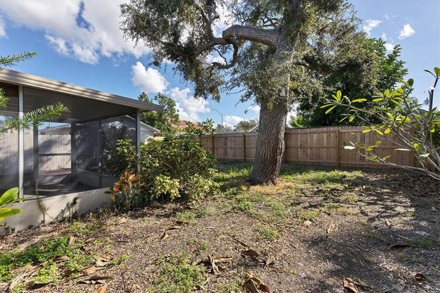 25 1ST AVENUE, Englewood, FL 34223