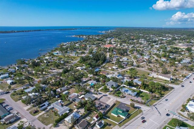 25 1ST AVENUE, Englewood, FL 34223