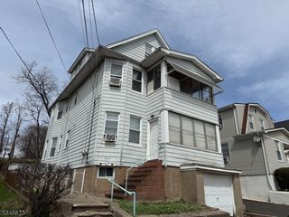 243 N 12Th Pl, Prospect Park Boro, NJ 07508