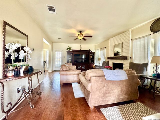 5626 Timbersteep, San Antonio, TX 78250