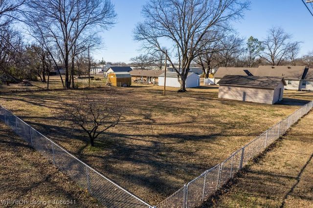 428 Elm Street, Sallisaw, OK 74955