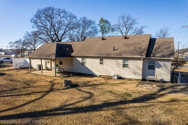 428 Elm Street, Sallisaw, OK 74955