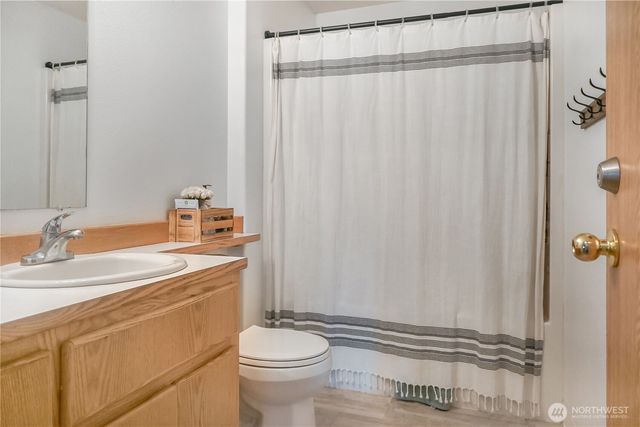 8912 NE 71st Street, Vancouver, WA 98662