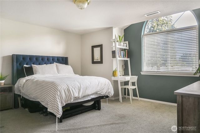 8912 NE 71st Street, Vancouver, WA 98662