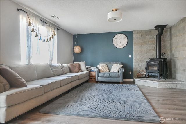 8912 NE 71st Street, Vancouver, WA 98662