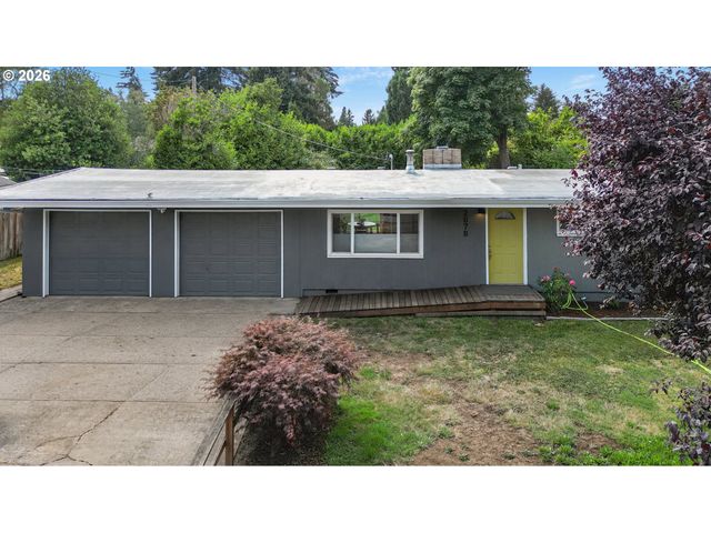 2078 DEWEY St, Eugene, OR 97402