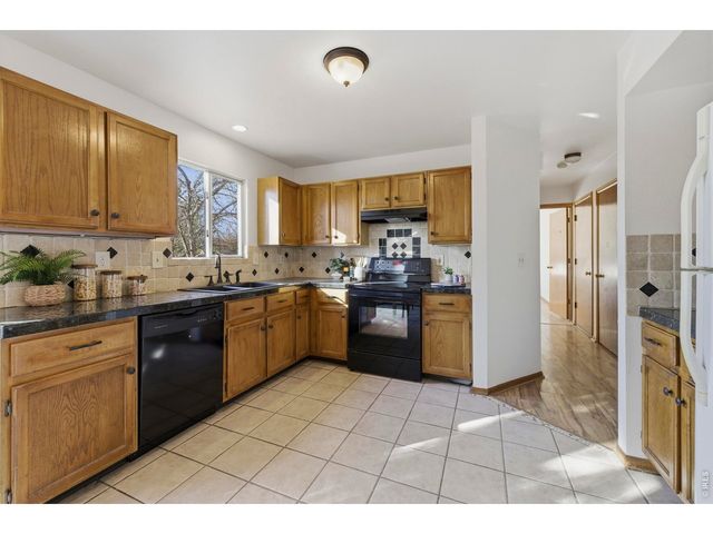 2943 Pleasant Valley Rd, Fort Collins, CO 80521