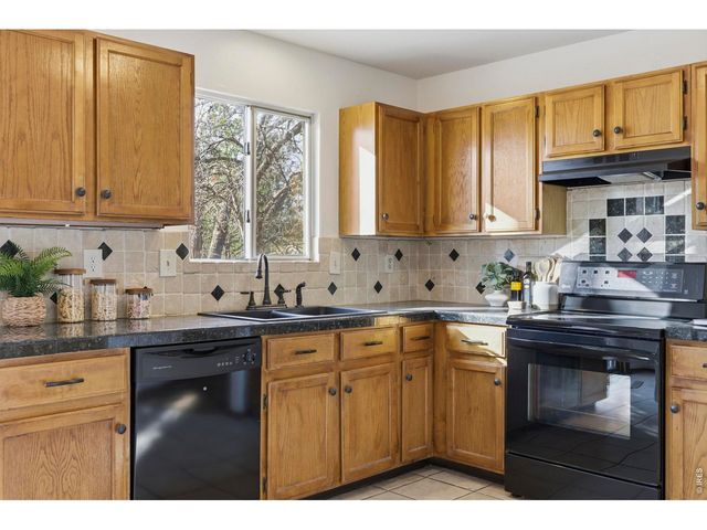 2943 Pleasant Valley Rd, Fort Collins, CO 80521