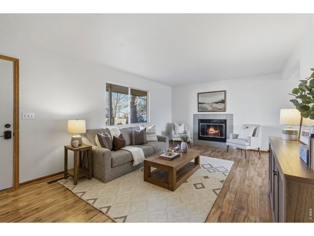 2943 Pleasant Valley Rd, Fort Collins, CO 80521