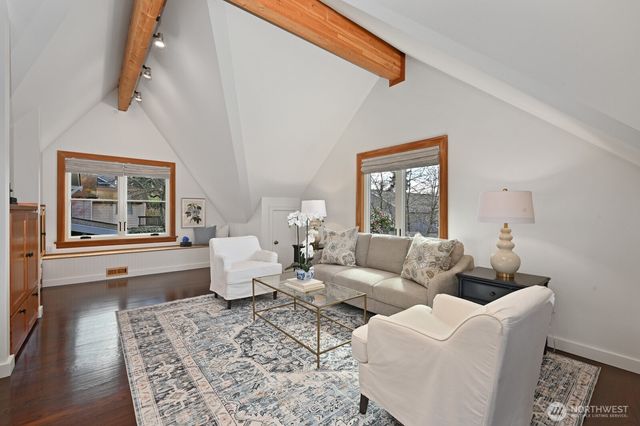 1315 NE 70th Street, Seattle, WA 98115