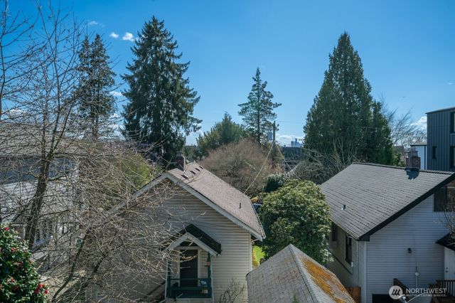 1315 NE 70th Street, Seattle, WA 98115