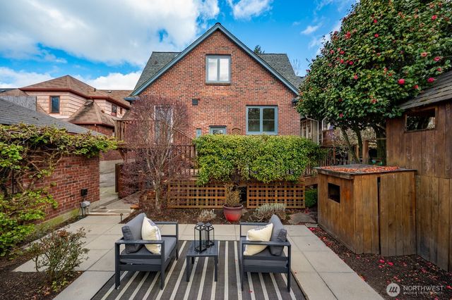 1315 NE 70th Street, Seattle, WA 98115