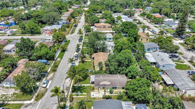 15601 NE 15th Avenue, North Miami Beach, FL 33162