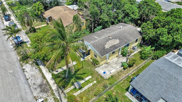 15601 NE 15th Avenue, North Miami Beach, FL 33162