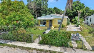 15601 NE 15th Avenue, North Miami Beach, FL 33162