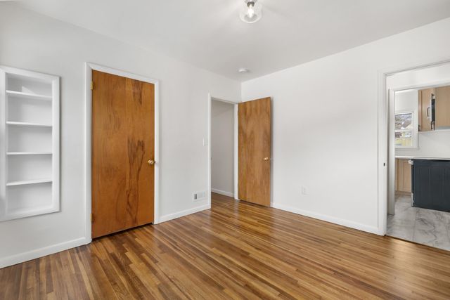 907 2nd st NE, Minot, ND 58703