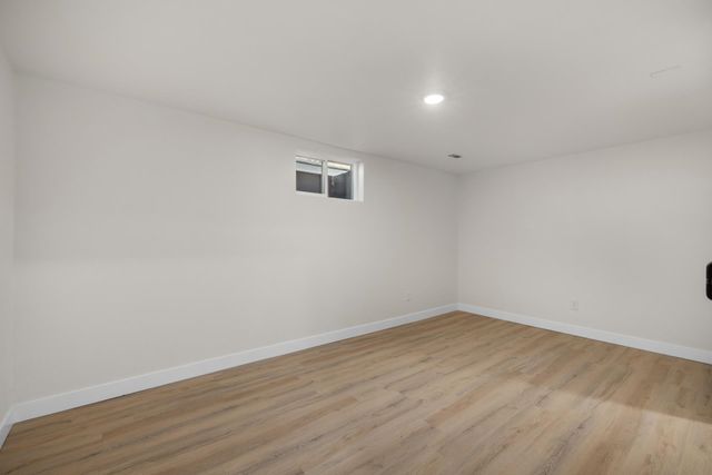 907 2nd st NE, Minot, ND 58703