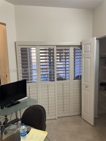 7775 Yardley Dr 108, Tamarac, FL 33321