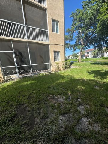 7775 Yardley Dr 108, Tamarac, FL 33321