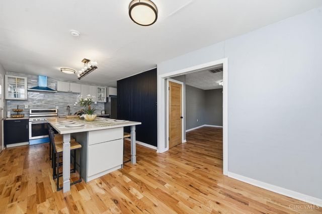 5018 Ravenna Street, Cincinnati, OH 45227