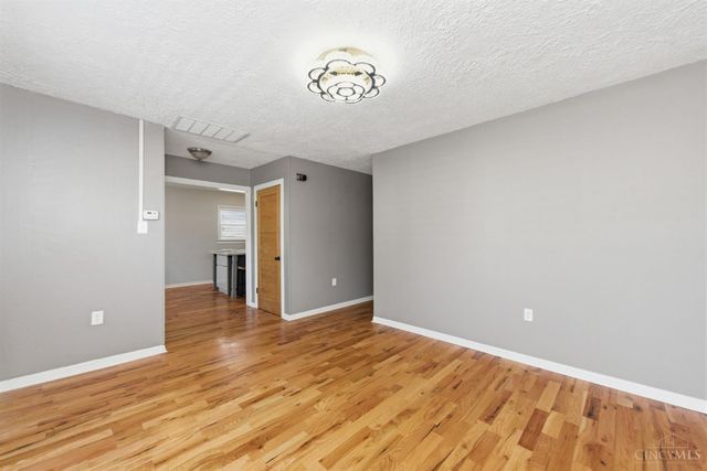 5018 Ravenna Street, Cincinnati, OH 45227