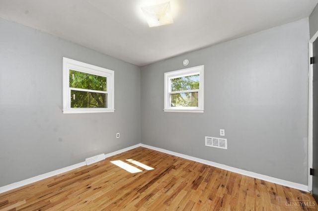 5018 Ravenna Street, Cincinnati, OH 45227