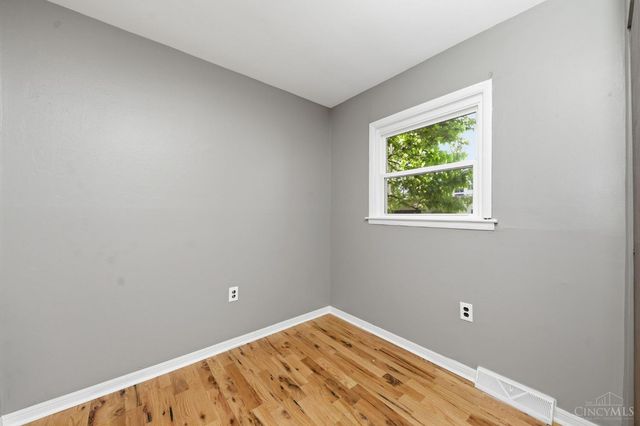 5018 Ravenna Street, Cincinnati, OH 45227