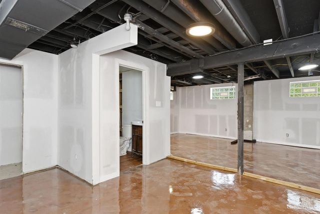 5018 Ravenna Street, Cincinnati, OH 45227