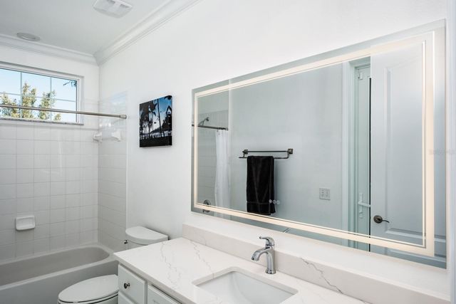 1700 OYSTER POINT WAY, Palm Harbor, FL 34683