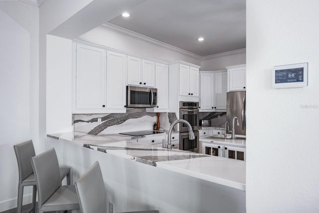 1700 OYSTER POINT WAY, Palm Harbor, FL 34683