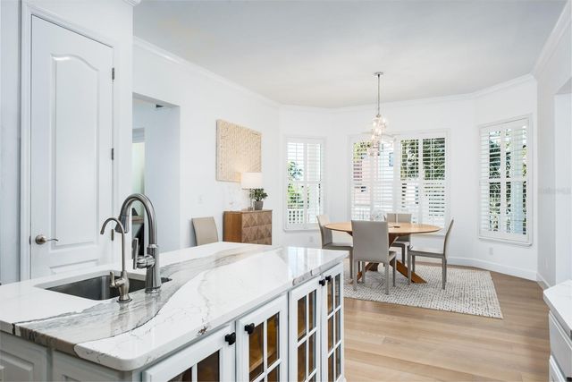 1700 OYSTER POINT WAY, Palm Harbor, FL 34683