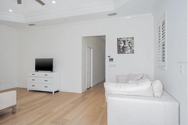 1700 OYSTER POINT WAY, Palm Harbor, FL 34683