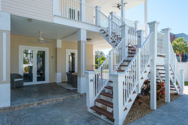 1700 OYSTER POINT WAY, Palm Harbor, FL 34683