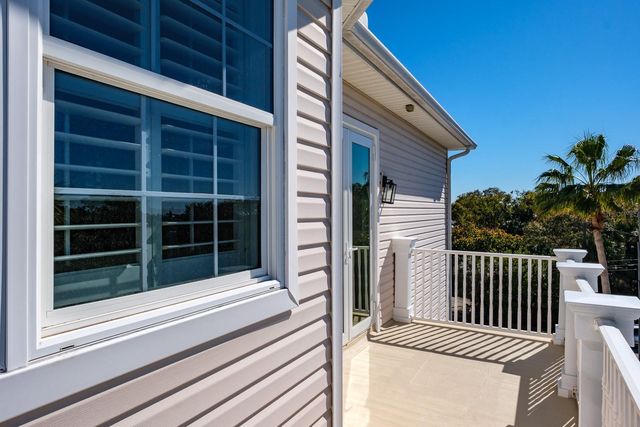 1700 OYSTER POINT WAY, Palm Harbor, FL 34683