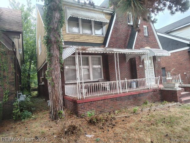 8265 Cloverlawn Street, Detroit, MI 48204