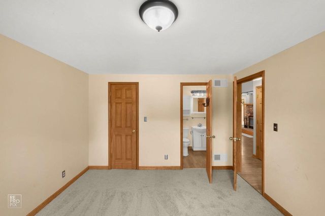 18410 119th STREET, Bristol, WI 53104