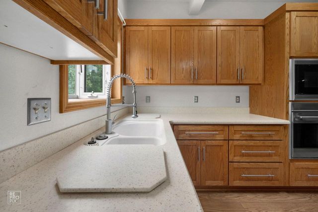 18410 119th STREET, Bristol, WI 53104