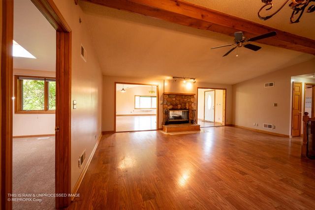 18410 119th STREET, Bristol, WI 53104