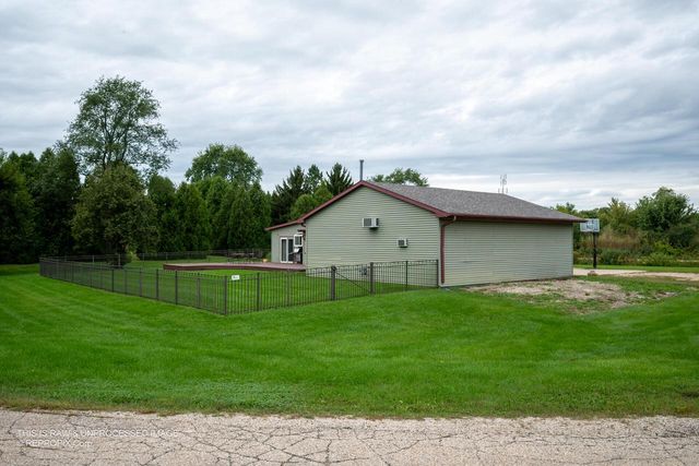 18410 119th STREET, Bristol, WI 53104