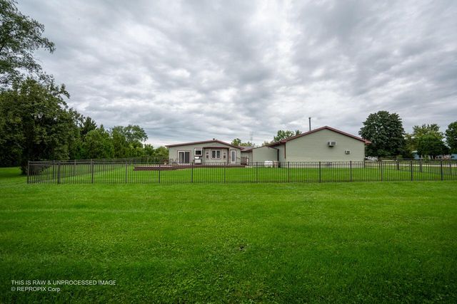 18410 119th STREET, Bristol, WI 53104